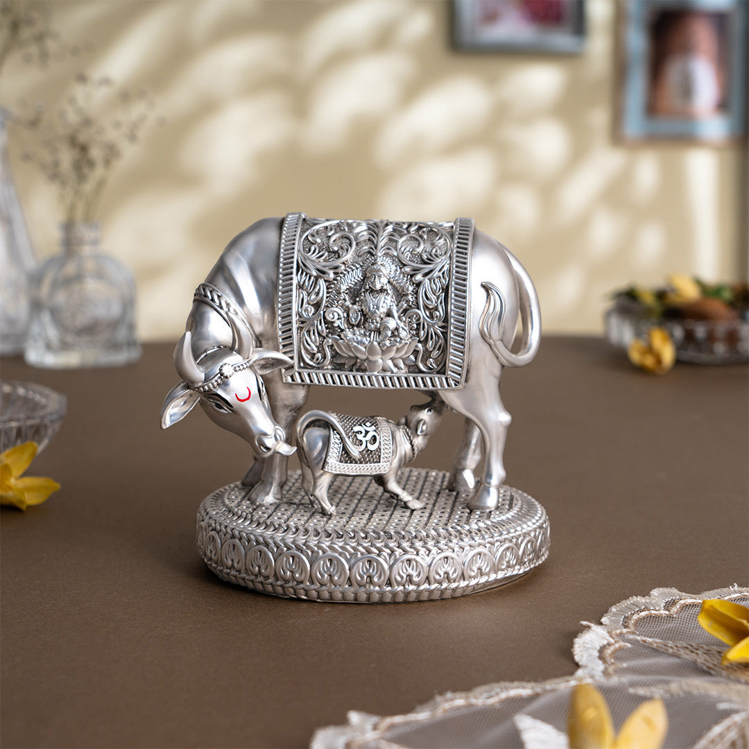 Kamdhenu Cow with Calf (Silver Plated) — view 13